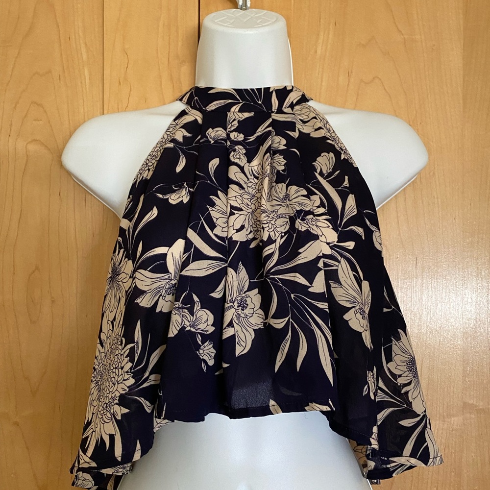Navy & Tan Sleeveless Top